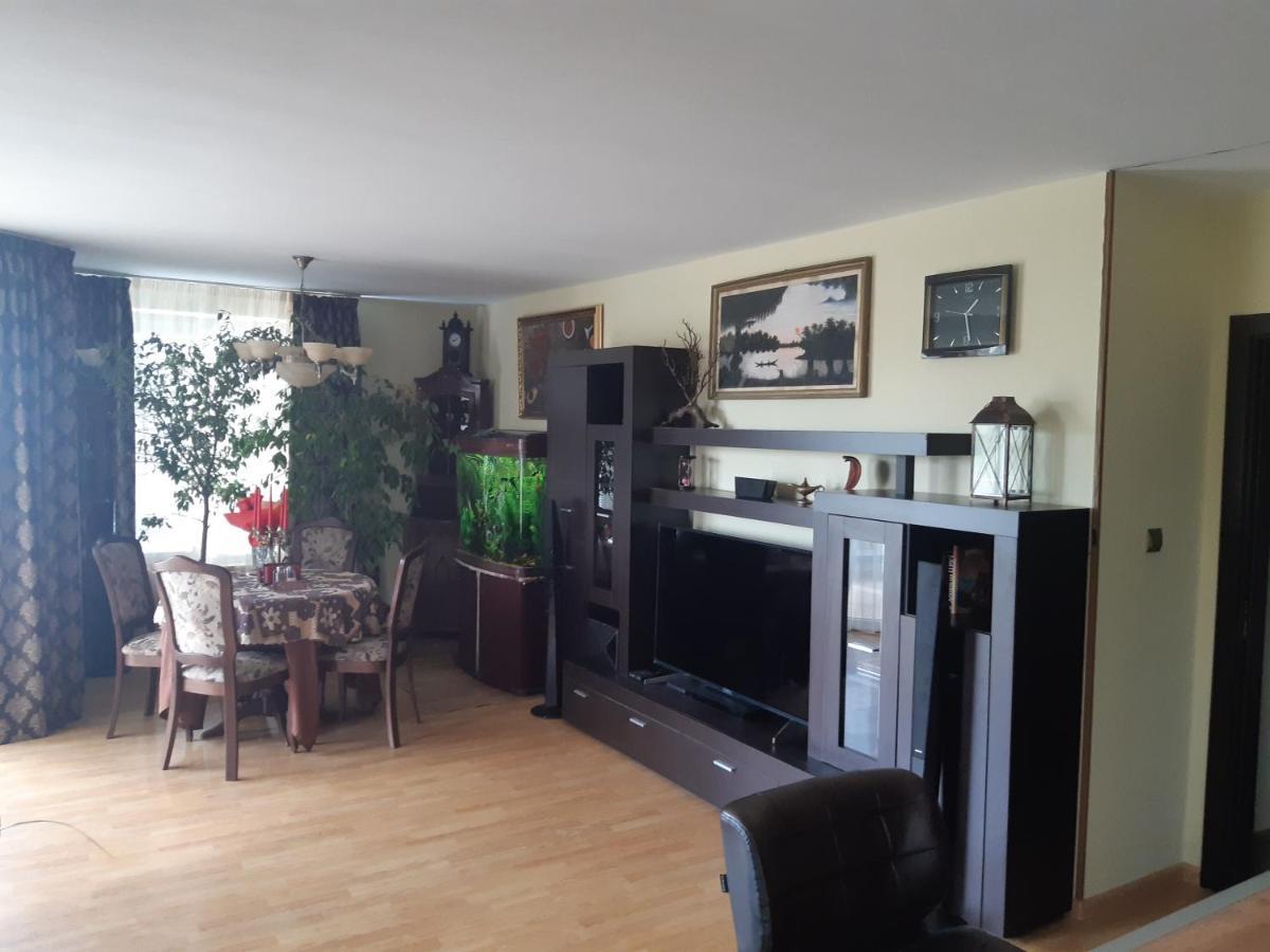 Nish 7 Lägenhet Veliko Tărnovo Exteriör bild
