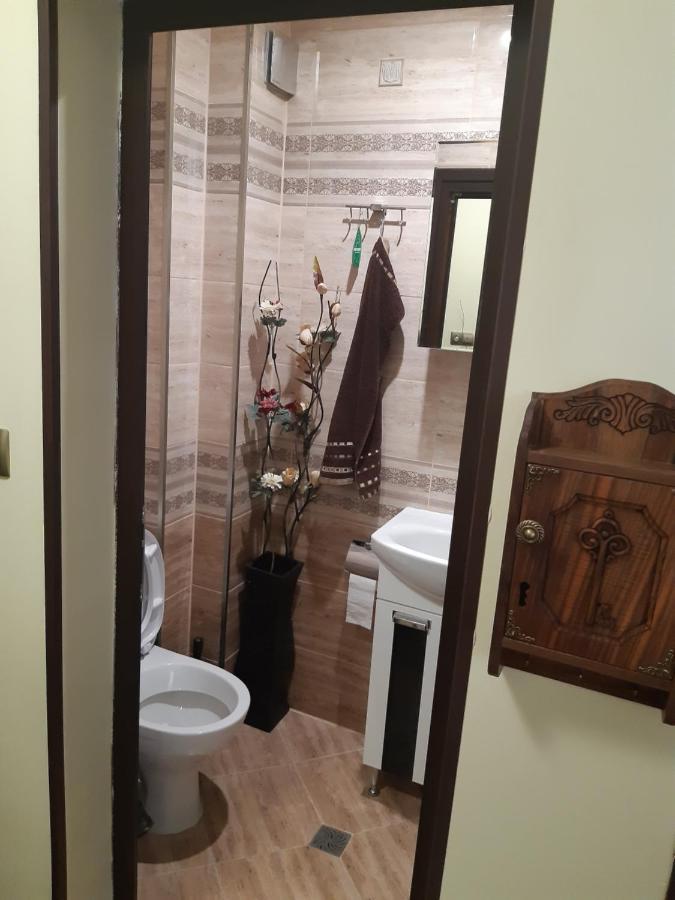 Nish 7 Lägenhet Veliko Tărnovo Exteriör bild